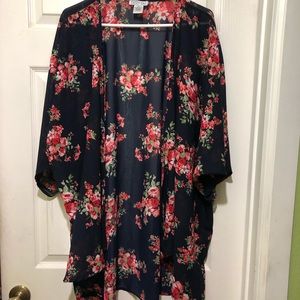 Floral kimono top